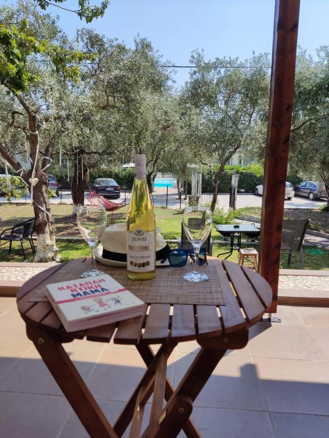 Smaragdi Studios Πευκάρι Εξωτερικό φωτογραφία